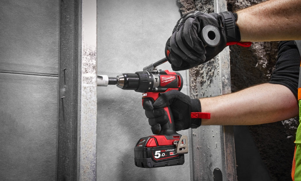 Trapano avvitatore brushless con percussione M18 4933464517 Milwaukee