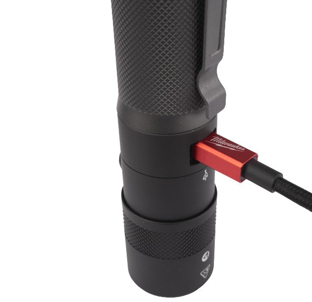 Torcia compatta 1100L regolabile ricaricabile con USB 4933479769 Milwaukee
