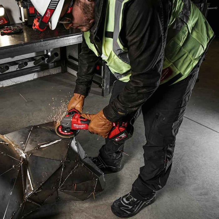 Kit M18 Fuel Trapano a Percussione e Smerigliatrice Angolare 4933492516 Milwaukee